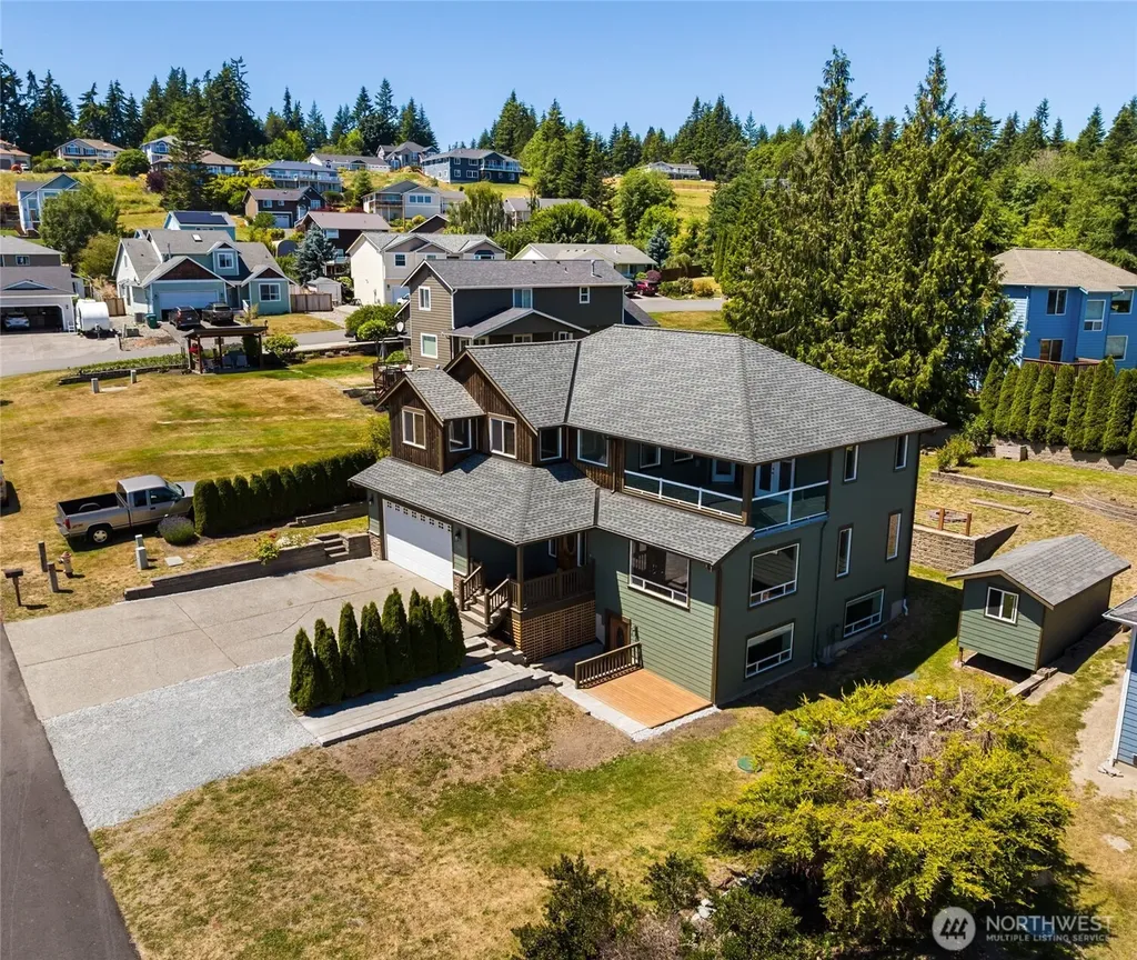 35 Lucky Lane Camano Island WA 98282