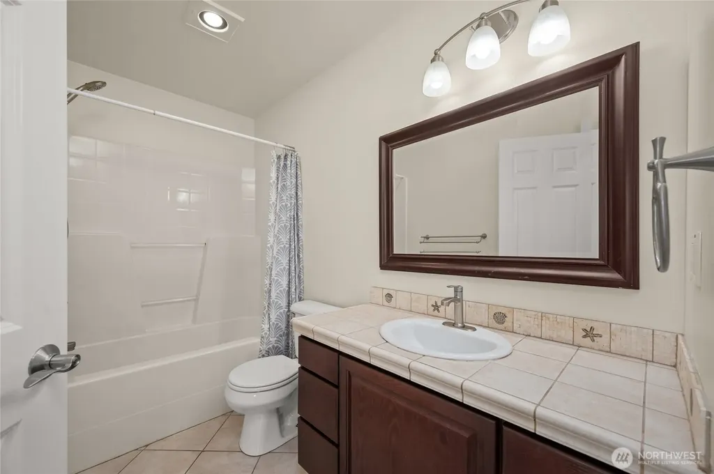 35 Lucky Lane Camano Island WA 98282