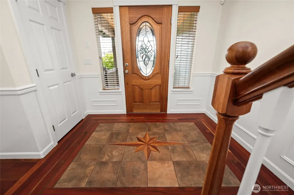 35 Lucky Lane Camano Island WA 98282