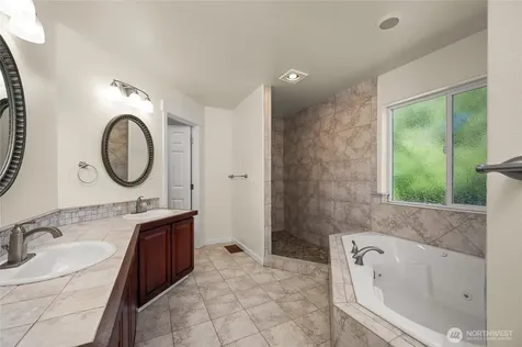 35 Lucky Lane Camano Island WA 98282