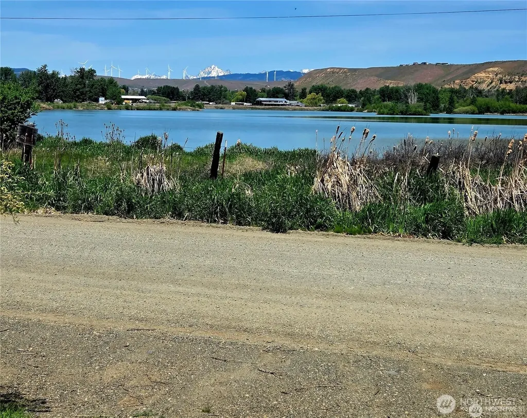 300 Wade Road Thorp WA 98946