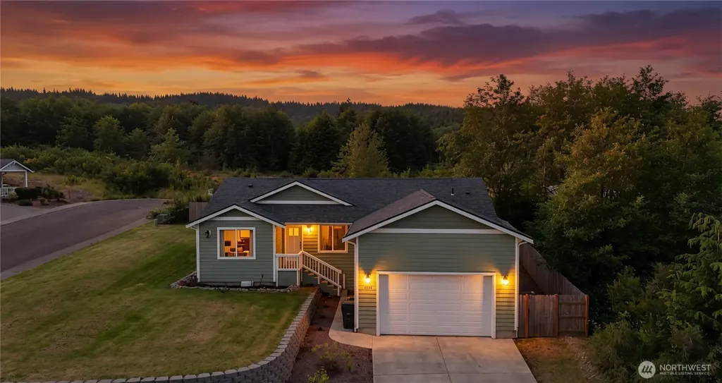 3214 Sanderling Drive Hoquiam WA 98550