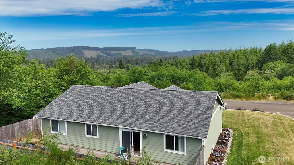 3214 Sanderling Drive Hoquiam WA 98550
