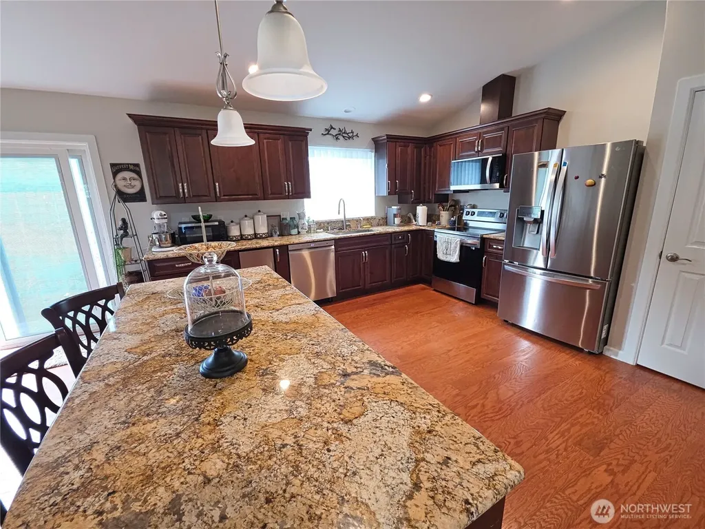 3214 Sanderling Drive Hoquiam WA 98550