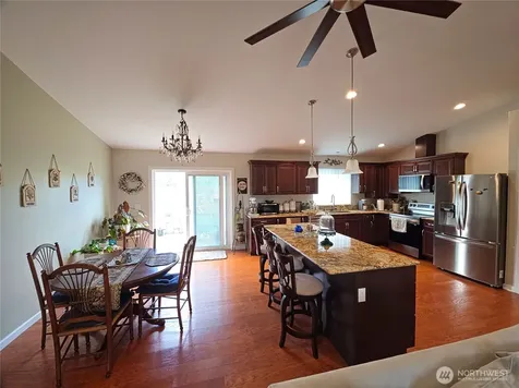 3214 Sanderling Drive Hoquiam WA 98550