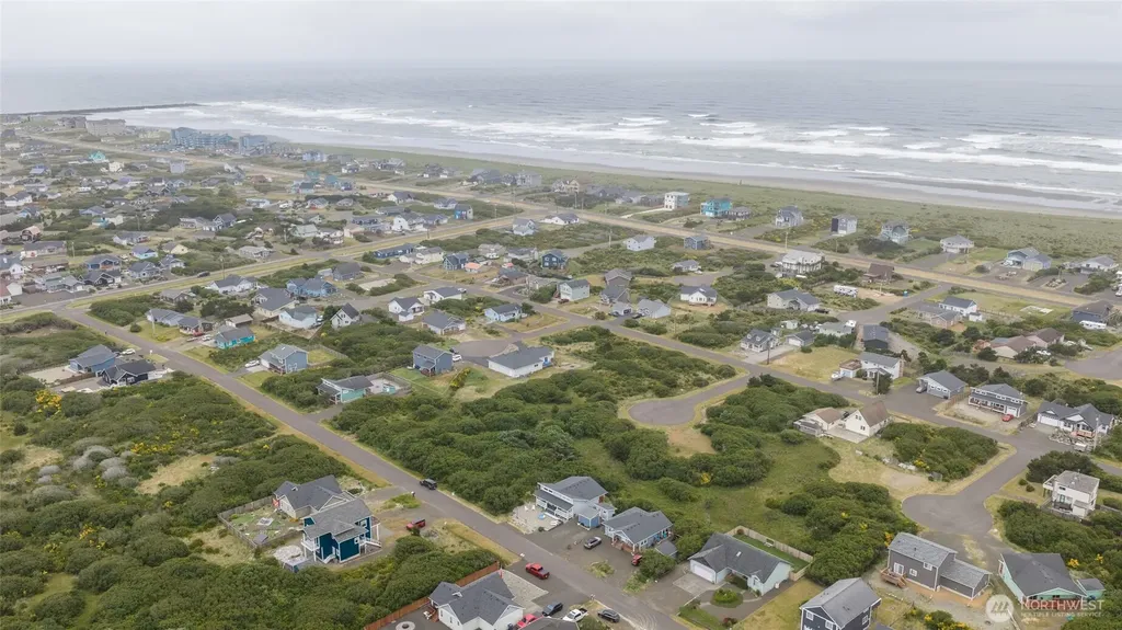 1155 Greenview Avenue SW Ocean Shores WA 98569