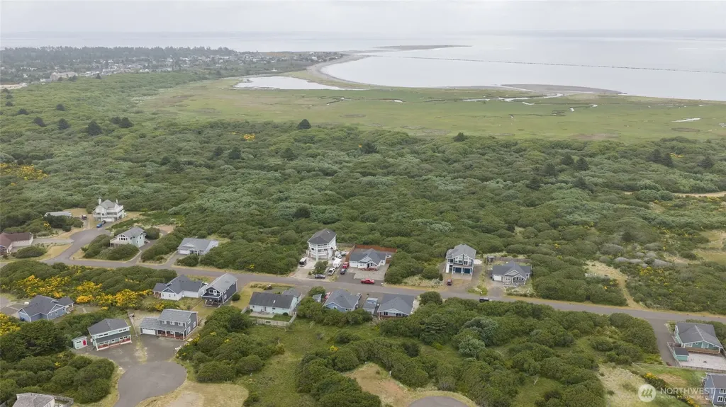 1155 Greenview Avenue SW Ocean Shores WA 98569