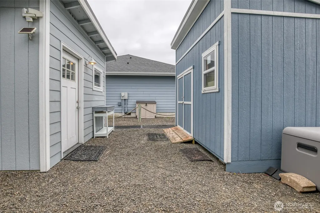 1155 Greenview Avenue SW Ocean Shores WA 98569