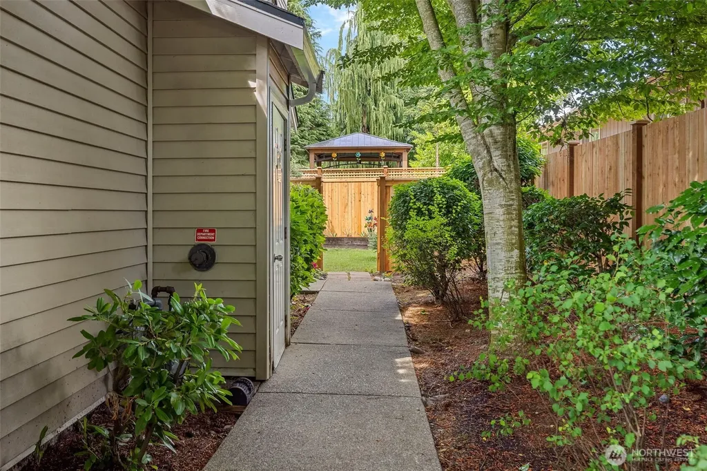 2009 196th Street SE Bothell WA 98012