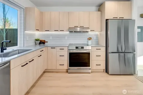 4411 S Holly Street Seattle WA 98118