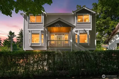 4122 SW Walker Street Seattle WA 98116