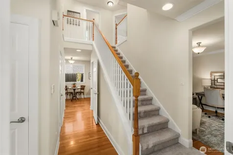 4122 SW Walker Street Seattle WA 98116