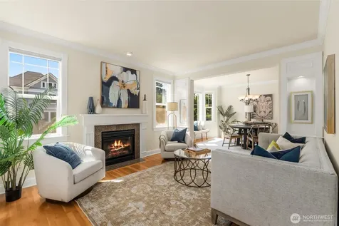 4122 SW Walker Street Seattle WA 98116