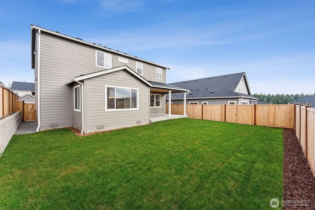 5851 Thornhill Avenue SW Port Orchard WA 98367