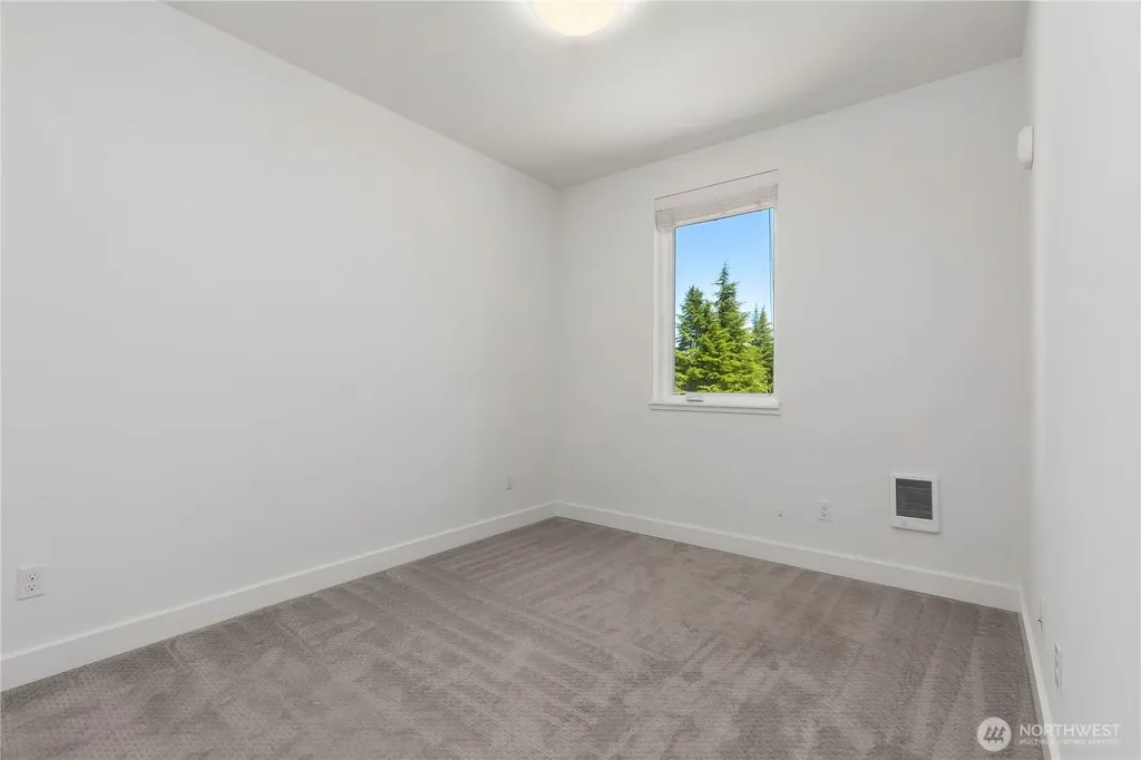 23119 NE 8th Street Sammamish WA 98074