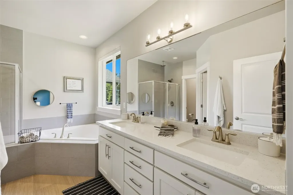 7814 199th Avenue SE Snohomish WA 98290