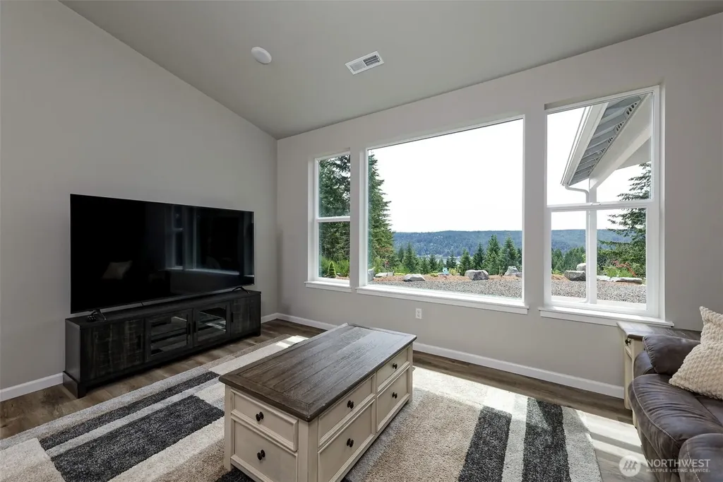361 NE Southridge Drive Belfair WA 98528