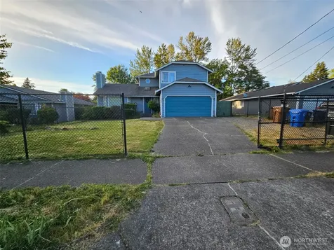 1327 S 88th Street Tacoma WA 98444
