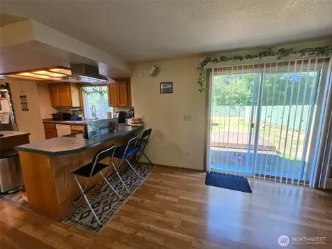 1327 S 88th Street Tacoma WA 98444