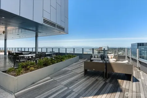121 Stewart Street Seattle WA 98101