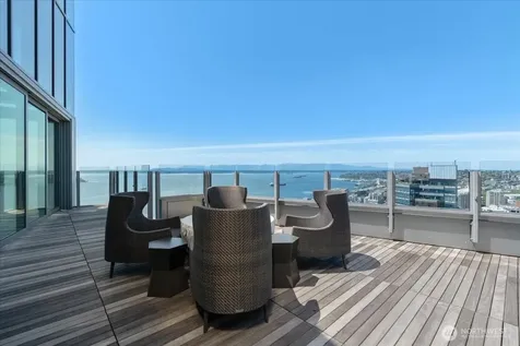 121 Stewart Street Seattle WA 98101