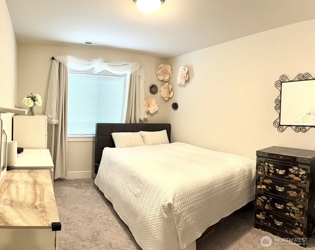 14 153rd Street SW Lynnwood WA 98087