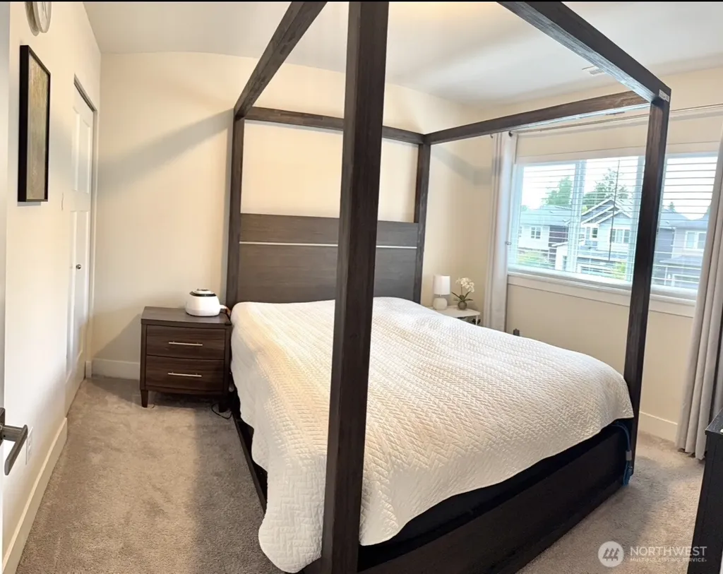 14 153rd Street SW Lynnwood WA 98087