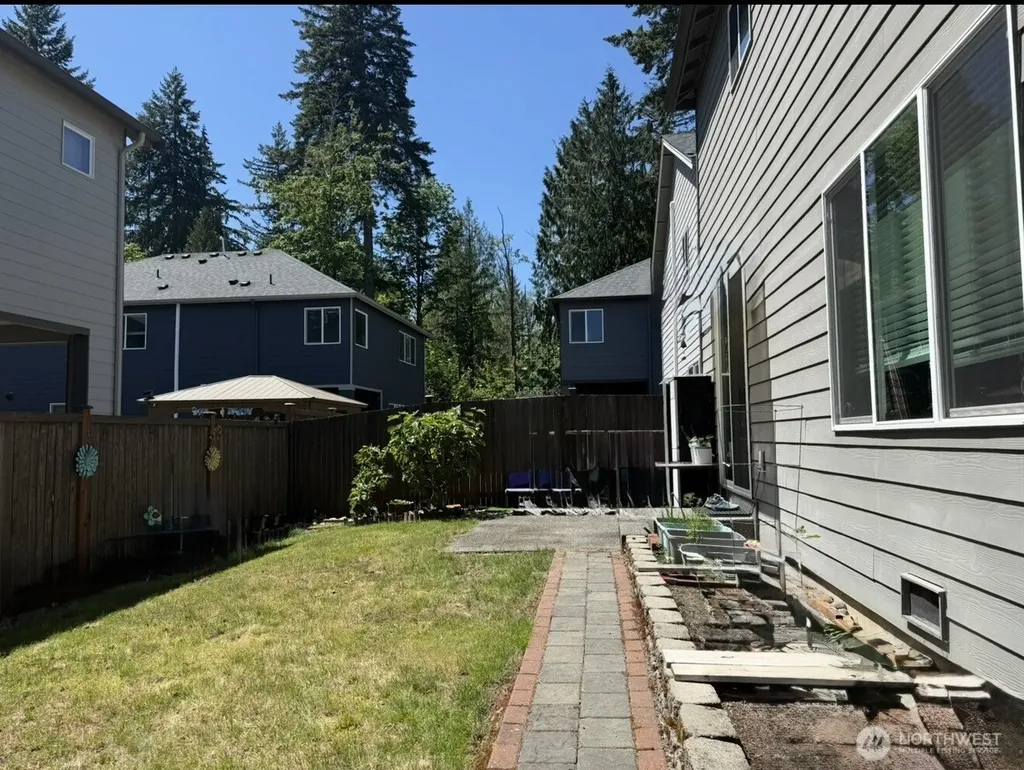 14 153rd Street SW Lynnwood WA 98087