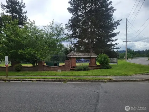 506 Skinner Way SW Orting WA 98360