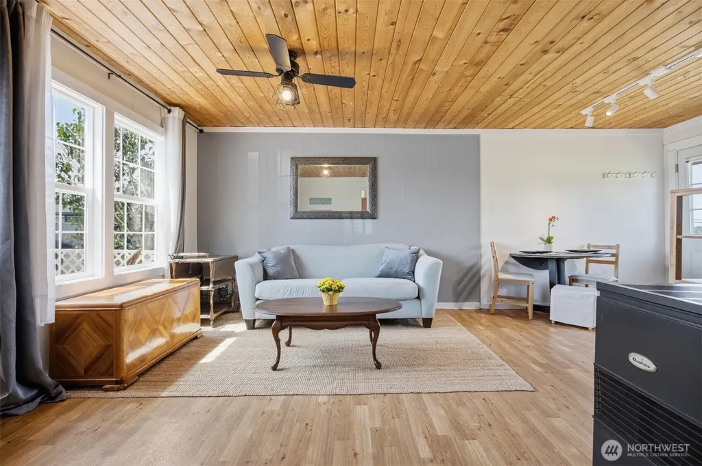 7910 Birch Bay Drive Blaine WA 98230