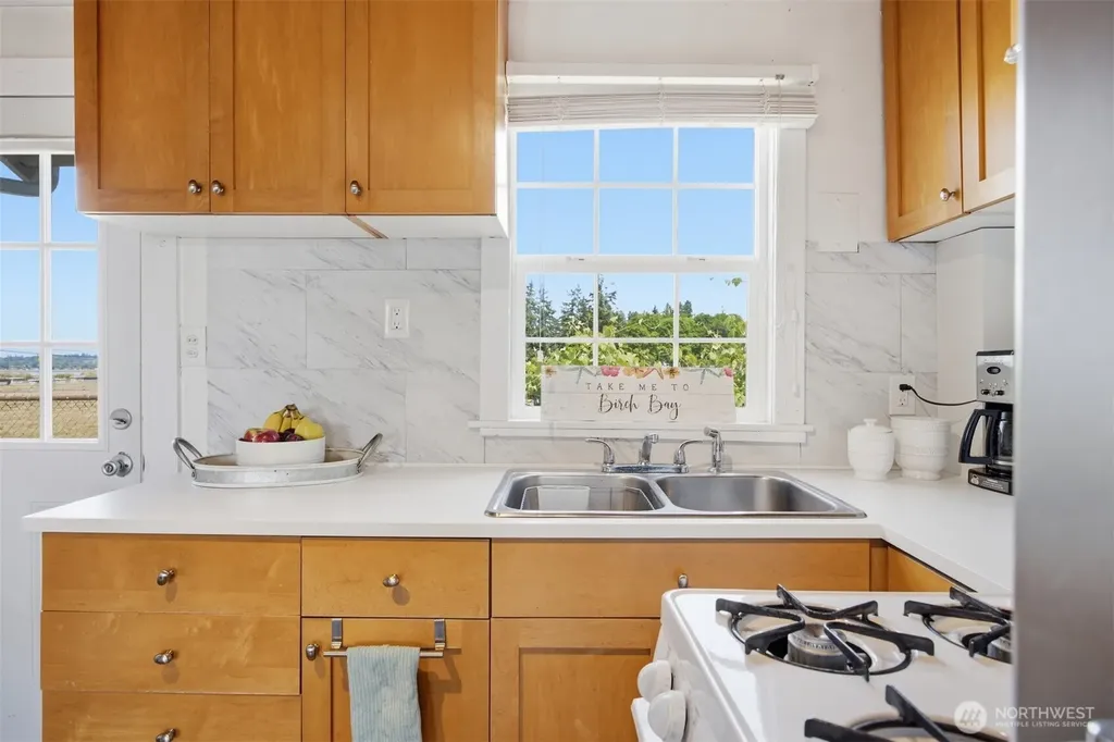 7910 Birch Bay Drive Blaine WA 98230