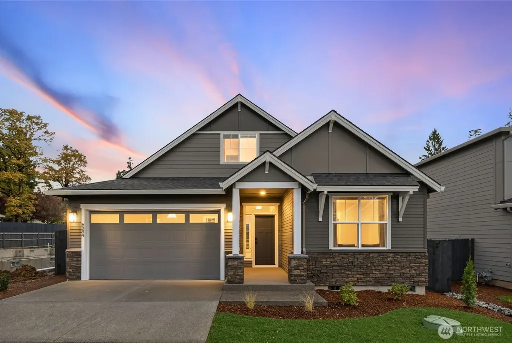 1828 133rd St Court S Tacoma WA 98444