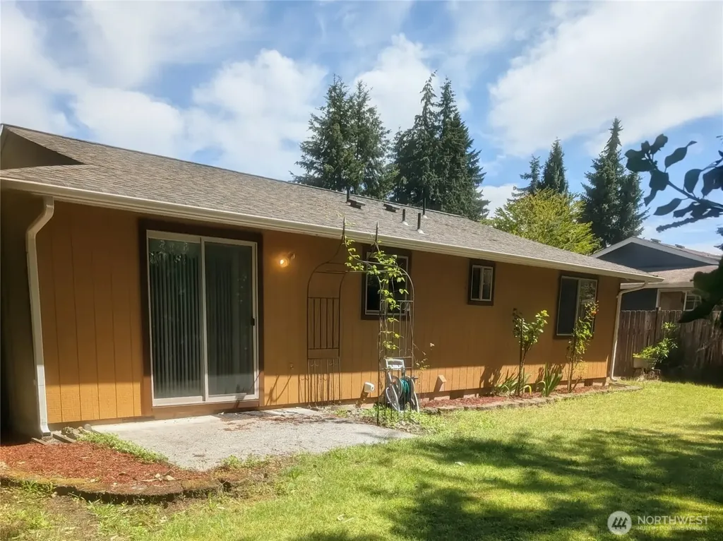 114 Jalyn Street Centralia WA 98531
