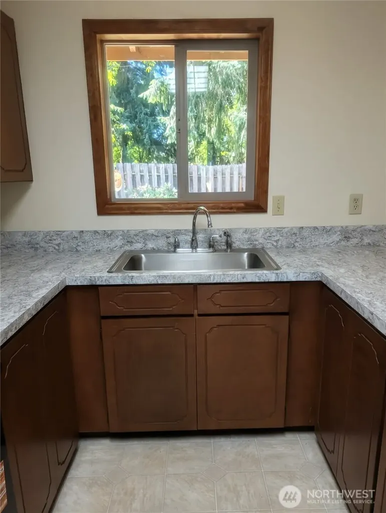 114 Jalyn Street Centralia WA 98531