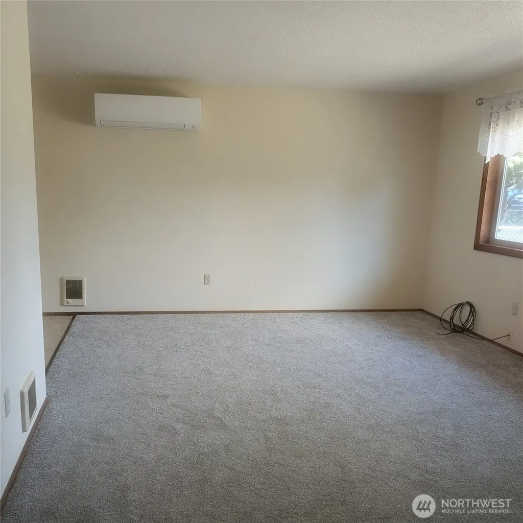 114 Jalyn Street Centralia WA 98531
