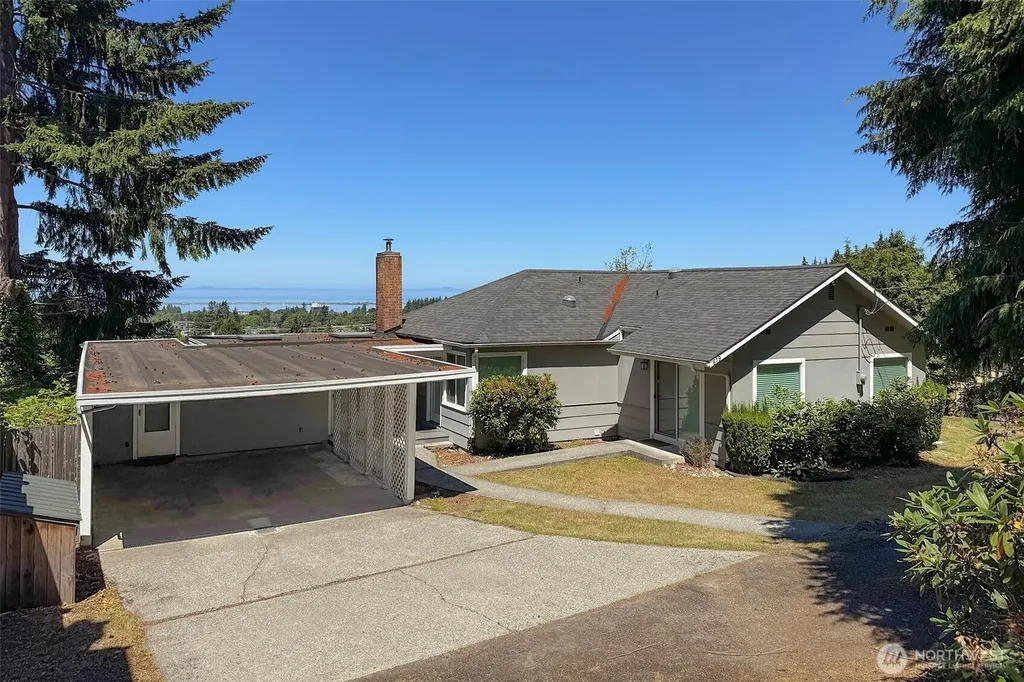 619 E Park Avenue Port Angeles WA 98362