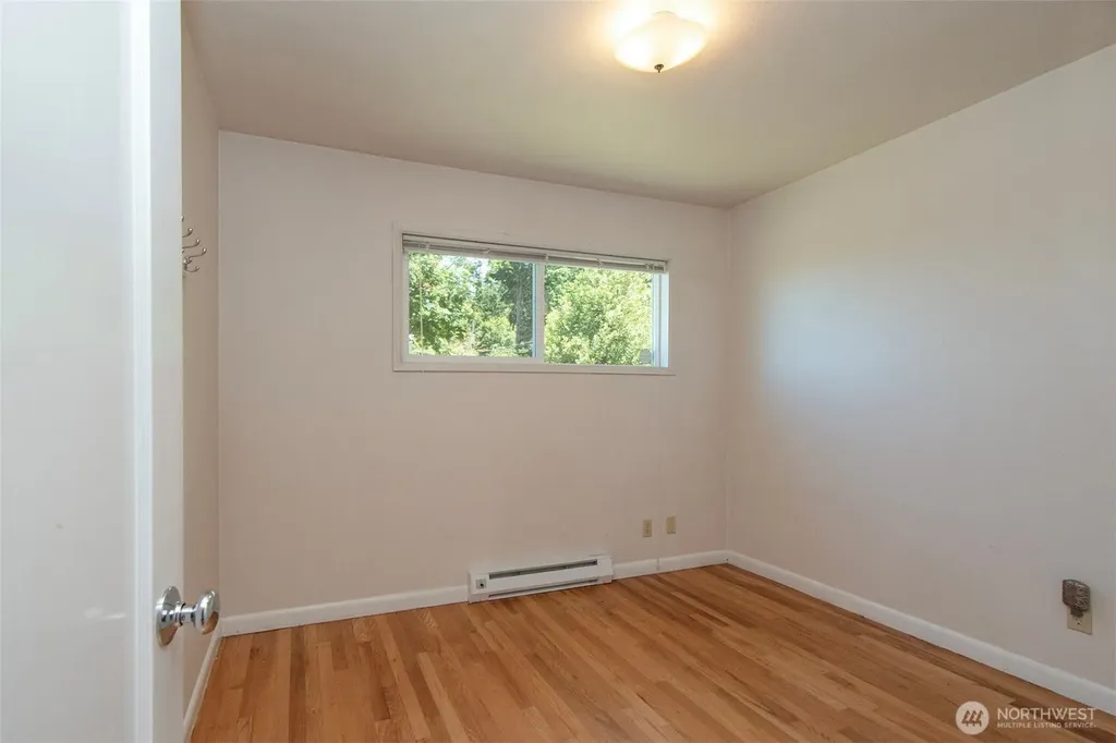 619 E Park Avenue Port Angeles WA 98362