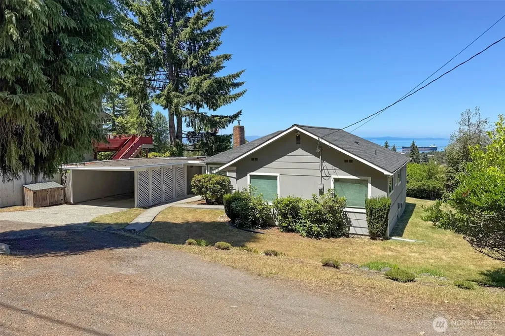 619 E Park Avenue Port Angeles WA 98362