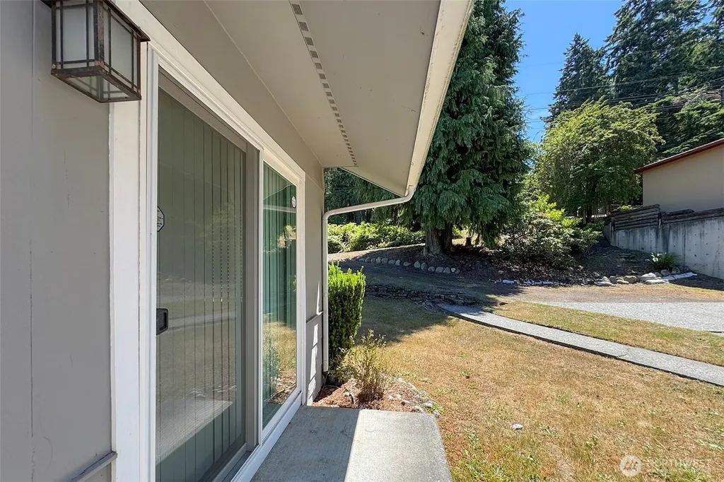 619 E Park Avenue Port Angeles WA 98362