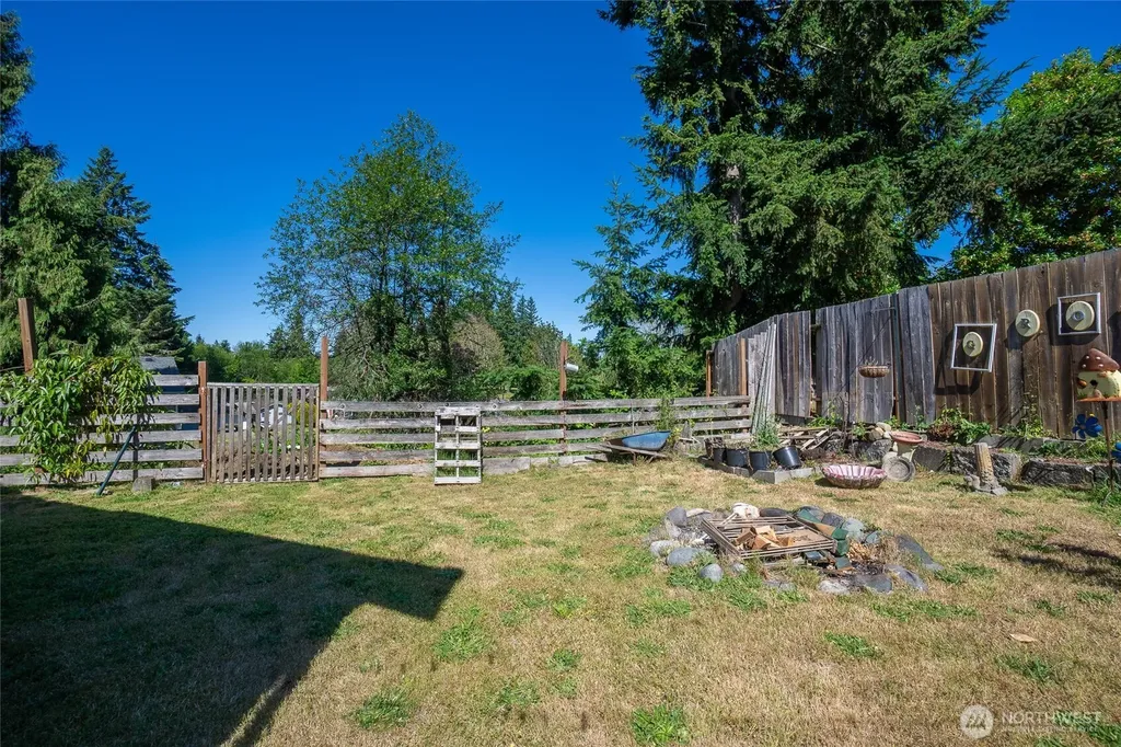 12818 228th Avenue E Bonney Lake WA 98391