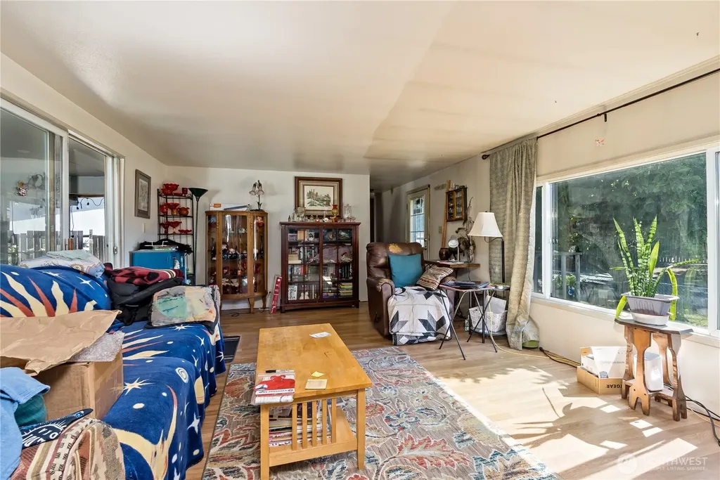 12818 228th Avenue E Bonney Lake WA 98391