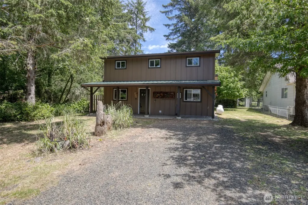 130 Octopus Avenue NE Ocean Shores WA 98569