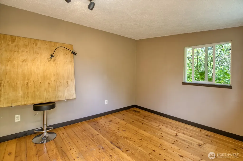 130 Octopus Avenue NE Ocean Shores WA 98569