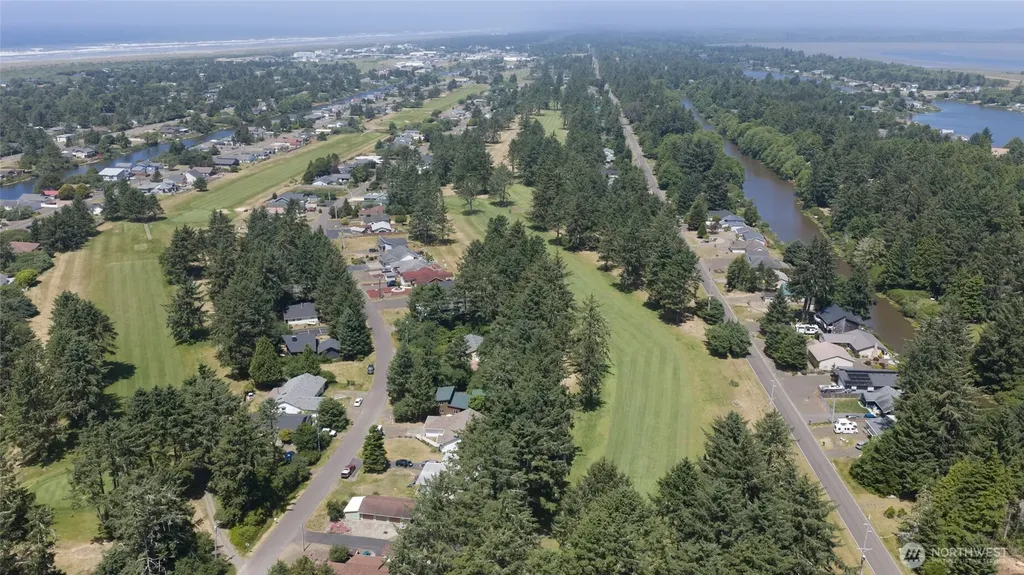 130 Octopus Avenue NE Ocean Shores WA 98569