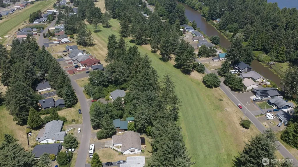 130 Octopus Avenue NE Ocean Shores WA 98569