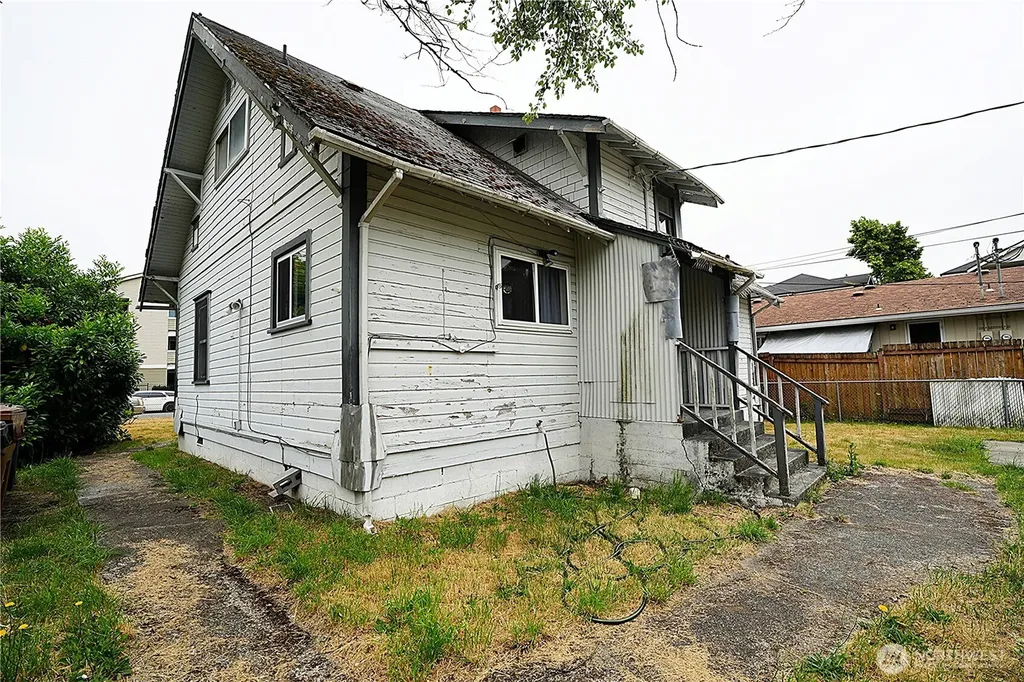 4508 S Lawrence Street Tacoma WA 98409