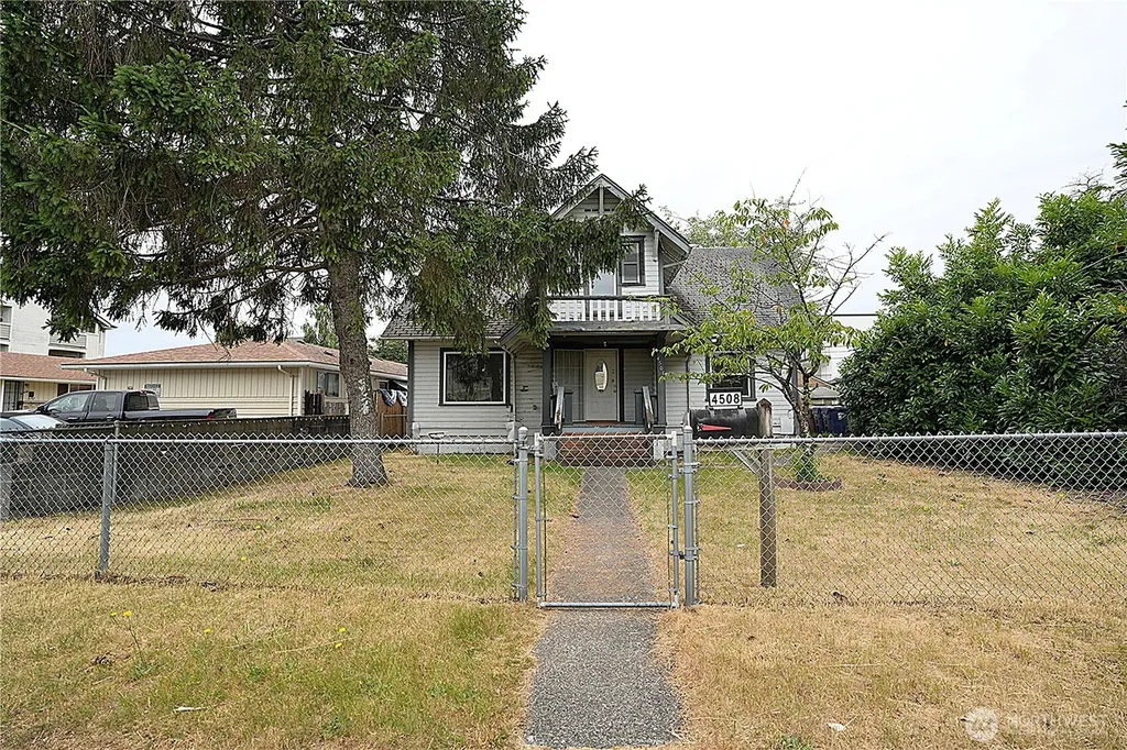 4508 S Lawrence Street Tacoma WA 98409