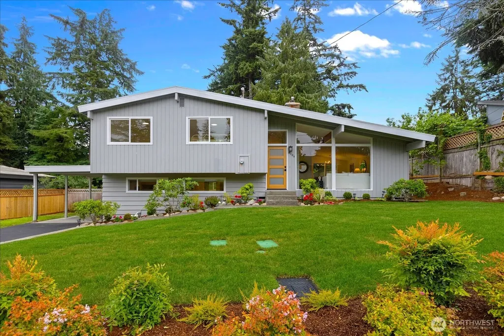 8104 Sierra Drive Edmonds WA 98026