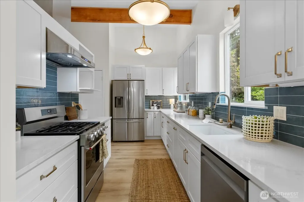 8104 Sierra Drive Edmonds WA 98026
