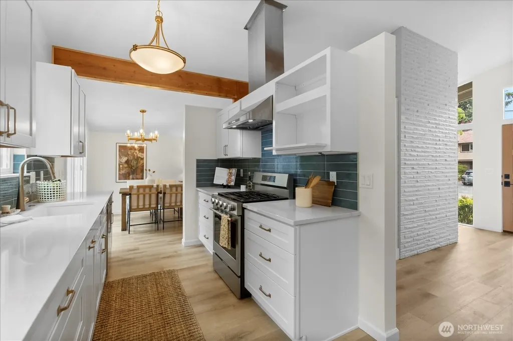 8104 Sierra Drive Edmonds WA 98026